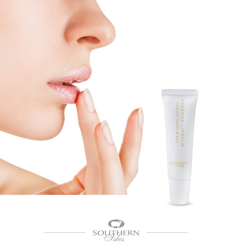 Manuka Honey and Beeswax Lip Balm for dry and cracked lips